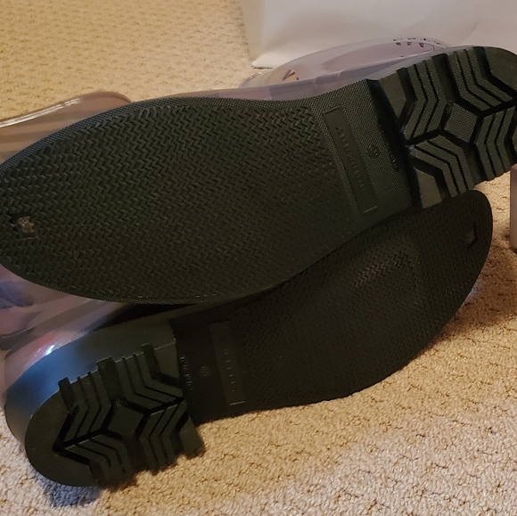 BURBERRY RAINBOOTS - Picture 2 of 4